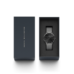 Mesh Onyx - Classic sterling silver watch & black dial | DW