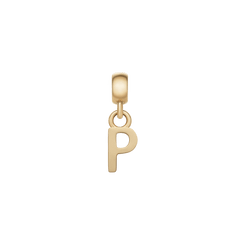 Daniel WellingtonのLetter Charm Goldは、アルファベットの「P」をモチーフにしたデザインです。縦線と半円を組み合わせたフォルムにゴールドの輝きが映え、ベイルとリングを通してネックレスやブレスレットに取り付けられます。